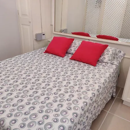 Seafront Royal Garden Mile 플라야데라스아메리카스